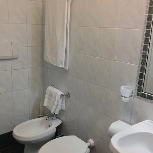 Rome Rainbow Guest House